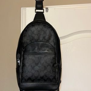 Black and gray canvas and leather cause body